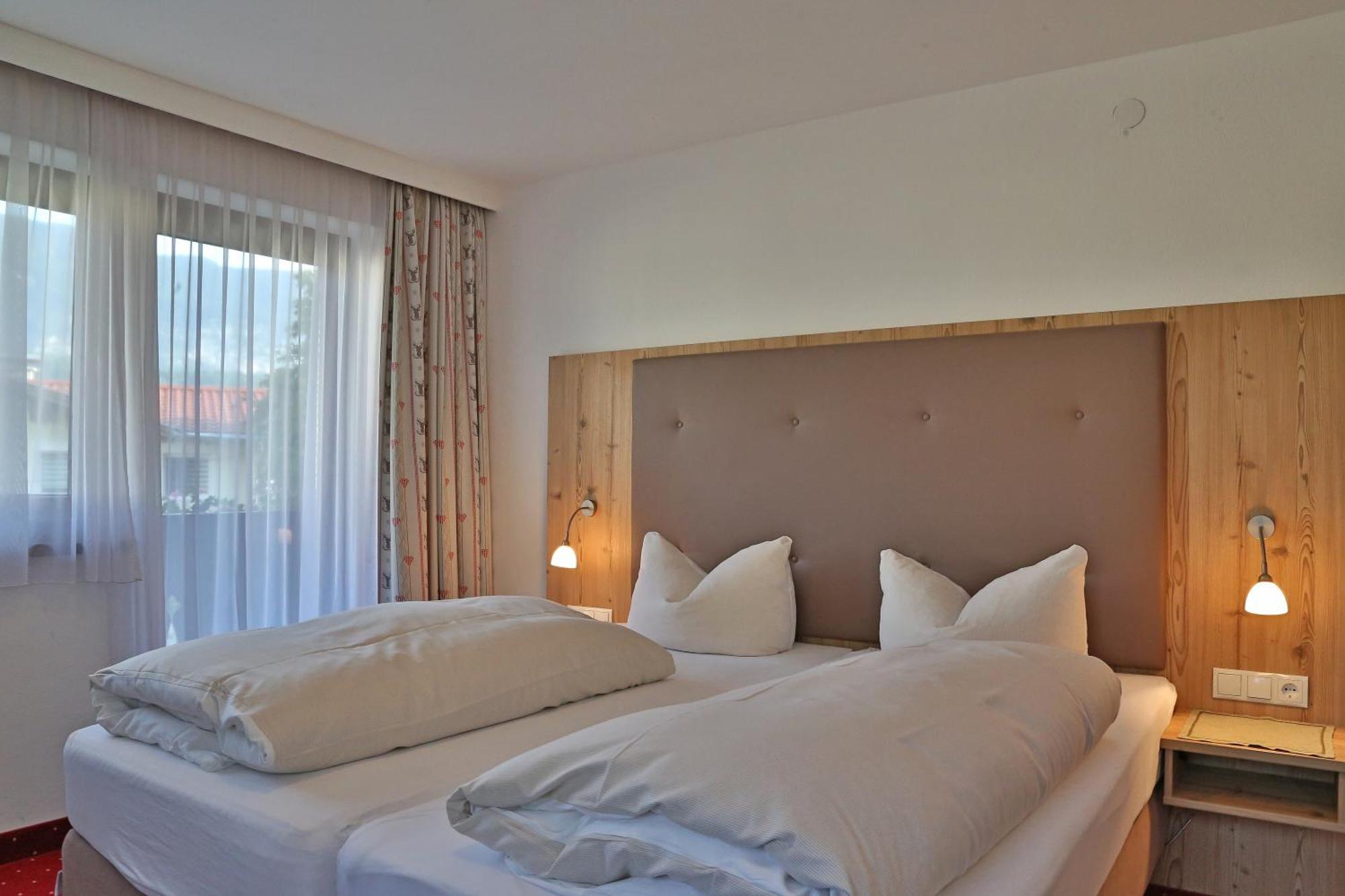 Gasthof Pension Alpenblick Radfeld Exterior foto